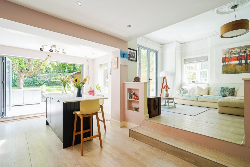 Dornton Road, South Croydon, London, England