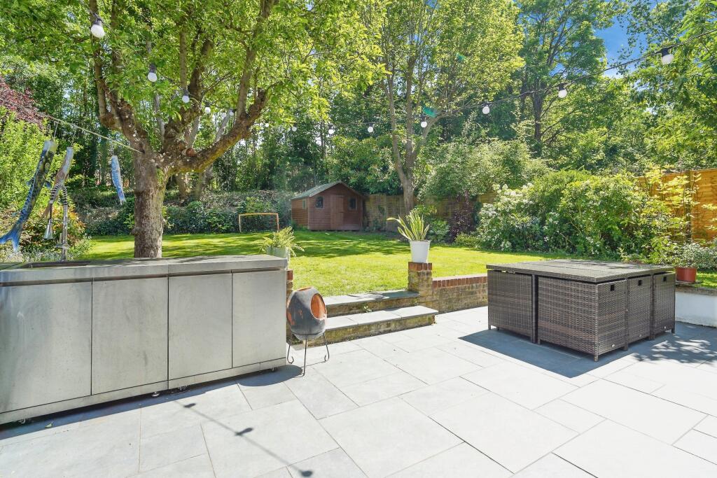 Dornton Road, South Croydon, London, England