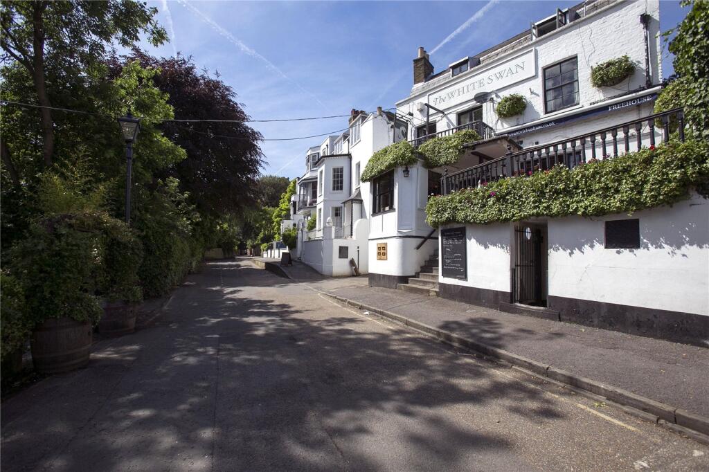 Property in Sion Road, Twickenham, London