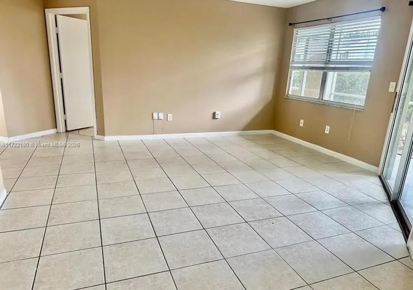 2529 SE 20th Pl Unit 102C, Homestead, FL 33035
