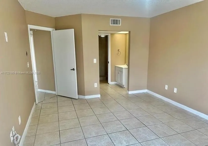 2529 SE 20th Pl Unit 102C, Homestead, FL 33035