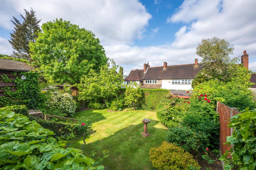 Property in Martin Bowes Road, London, England