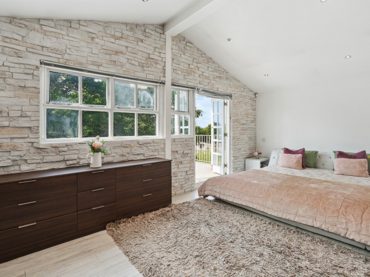  Five-bedroom retreat set within two acres